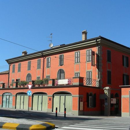 Residence Corte Della Vittoria Parma Ngoại thất bức ảnh