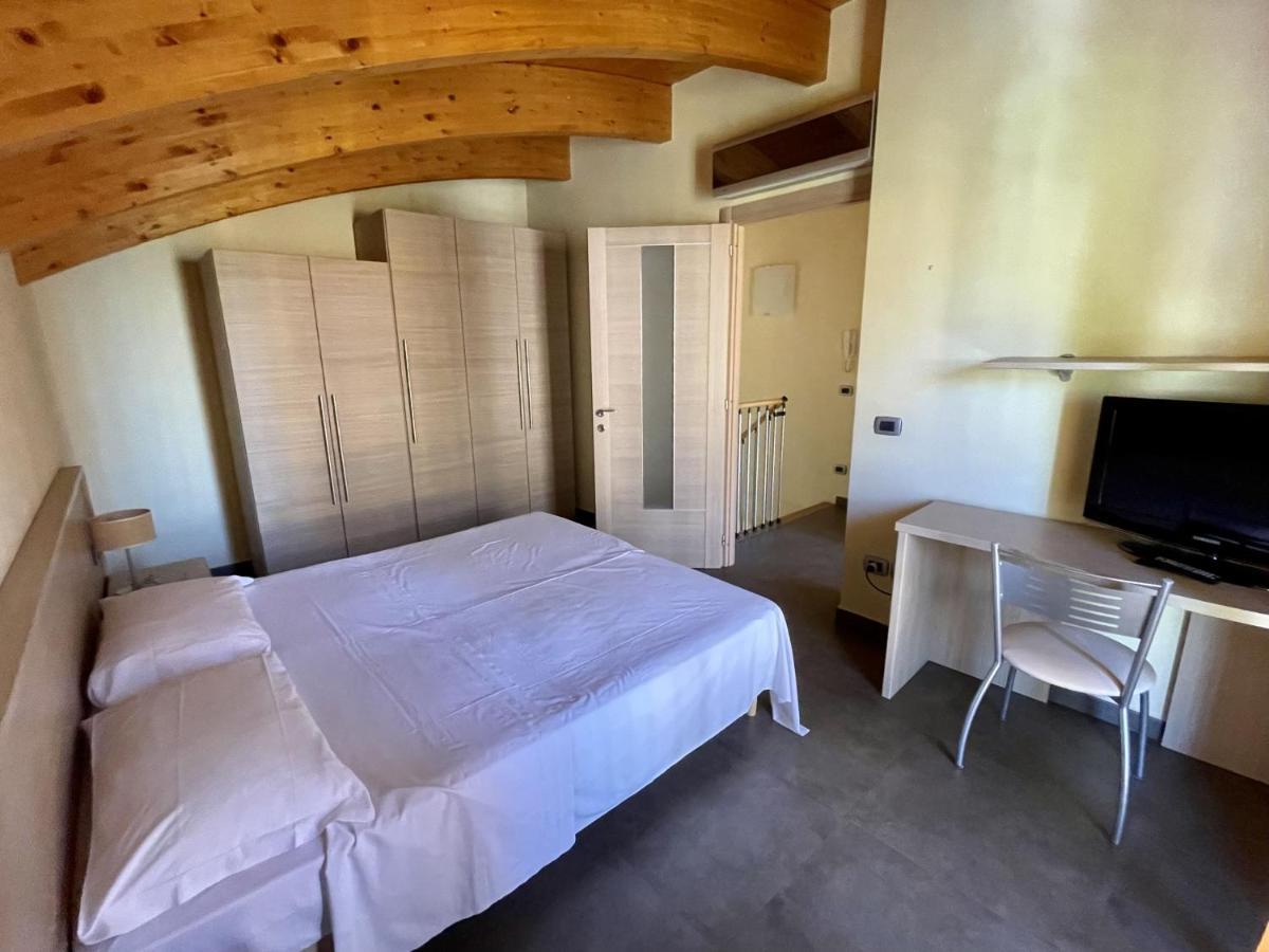 Residence Corte Della Vittoria Parma Ngoại thất bức ảnh