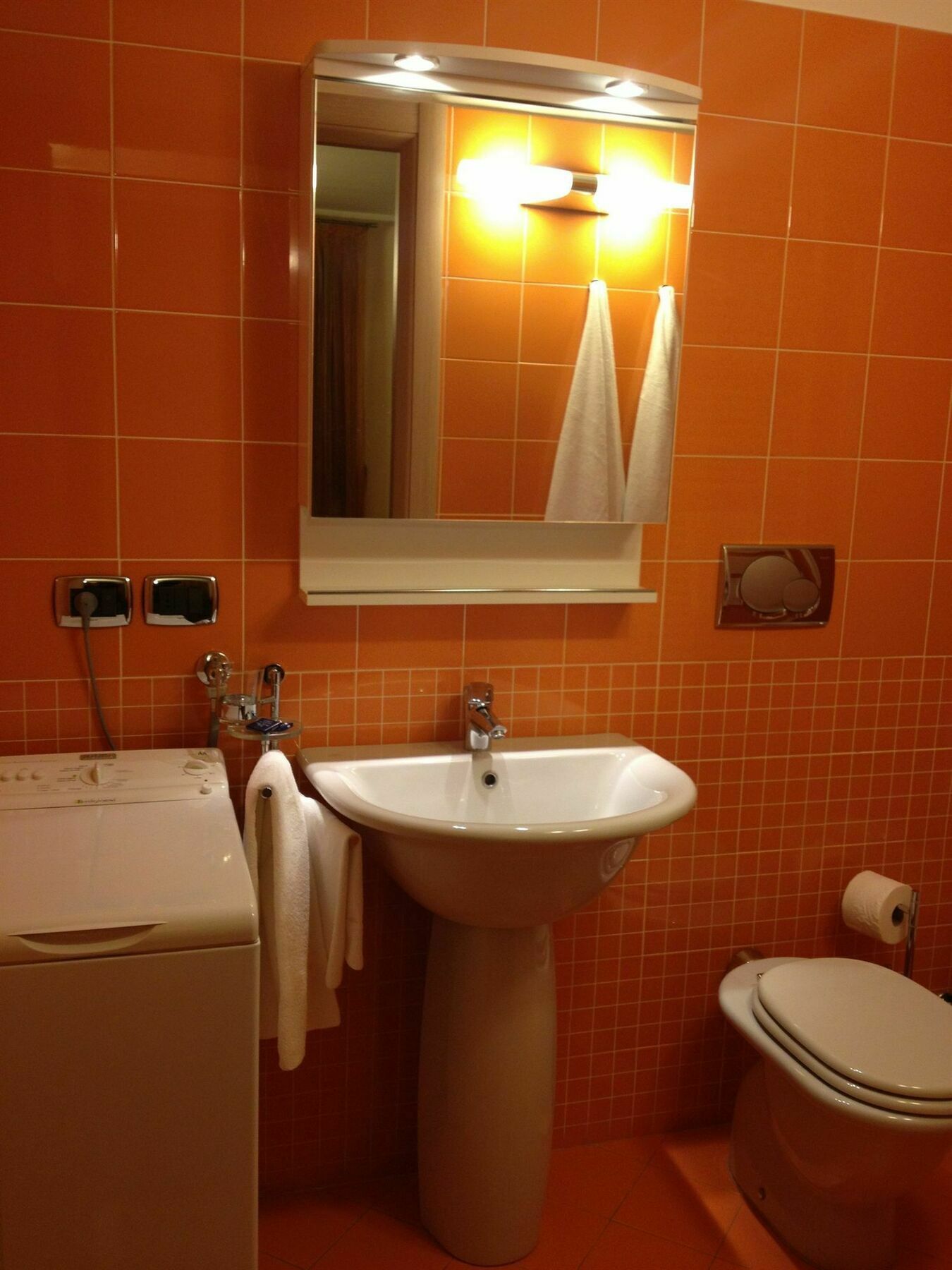 Residence Corte Della Vittoria Parma Ngoại thất bức ảnh